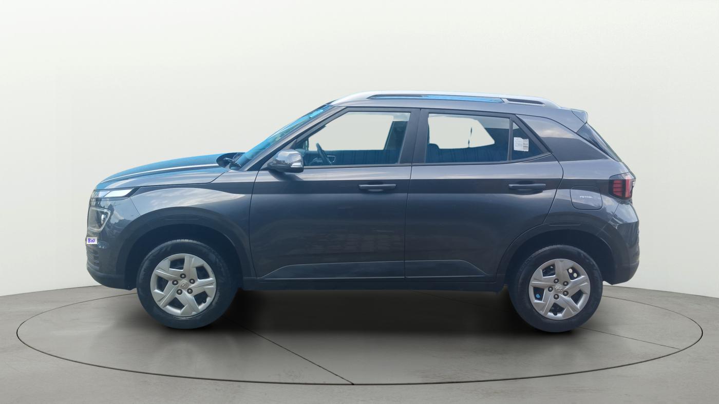2022 Hyundai VENUE SX 1.2 PETROL, Petrol, Manual, 33,977 km, Left Side