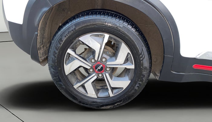 2023 KIA SONET GTX PLUS 1.0 IMT, Petrol, Manual, 20,434 km, Right Rear Wheel