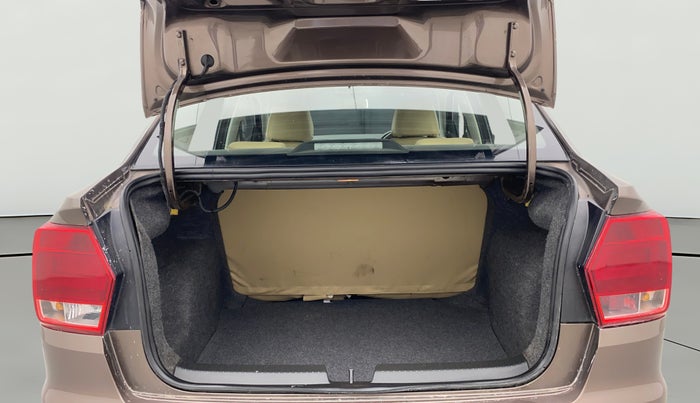 2018 Volkswagen Ameo TRENDLINE 1.0L, Petrol, Manual, 42,312 km, Boot Open Zoomed View