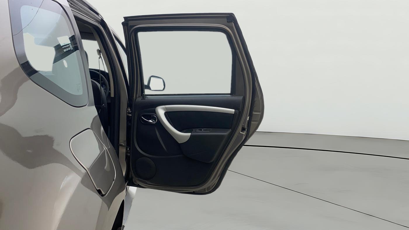 2018 Nissan Terrano  XL D Plus, Diesel, Manual, 76,849 km, RHS Rear Door