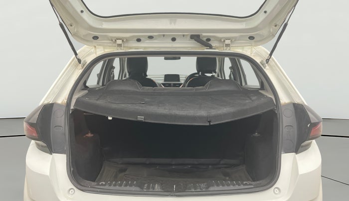 2020 Tata ALTROZ XT PETROL, Petrol, Manual, 64,084 km, Boot Open Zoomed View