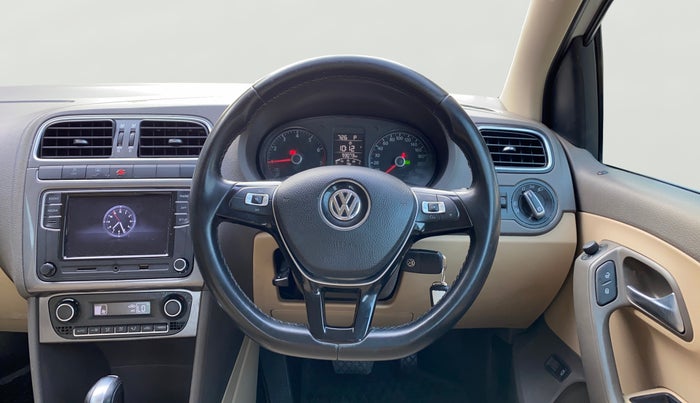 2020 Volkswagen Vento HIGHLINE 1.0L TSI AT, Petrol, Automatic, 93,038 km, Steering Wheel Close Up