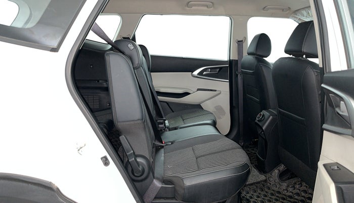 2024 KIA CARENS Prestige 1.5 Petrol 7 STR, Petrol, Manual, 6,378 km, Right Side Rear Door Cabin