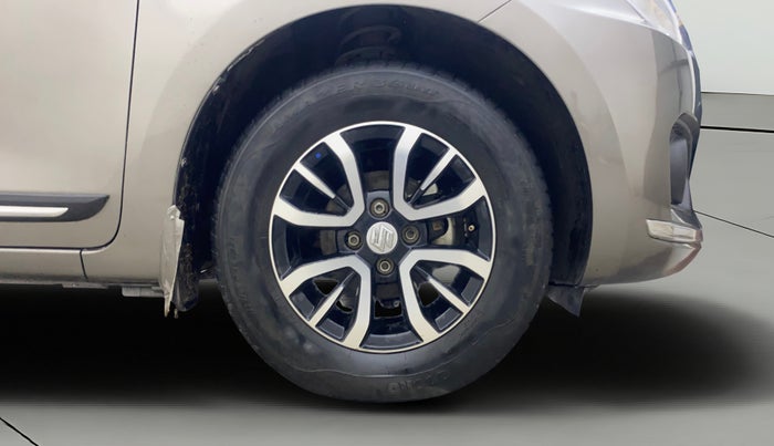 2020 Maruti Dzire VXI AMT, Petrol, Automatic, 45,318 km, Right Front Wheel