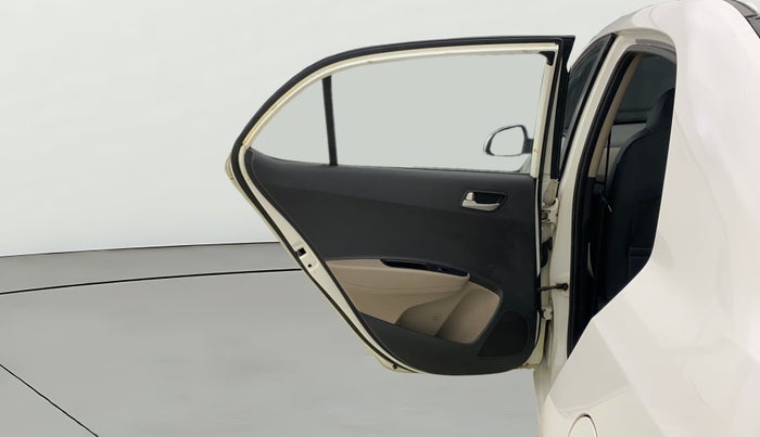 2015 Hyundai Xcent S 1.2, CNG, Manual, 97,853 km, LHS Rear Door