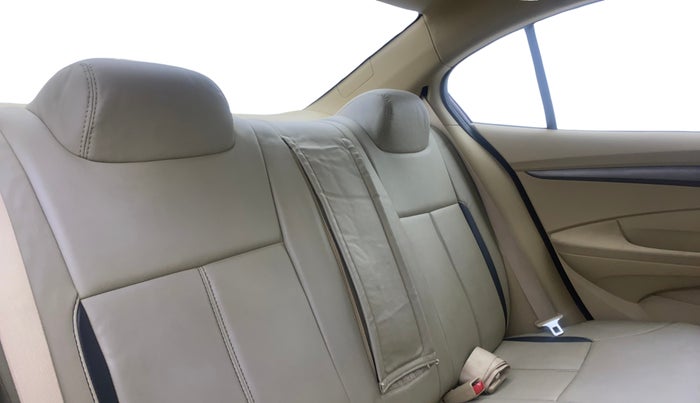 2013 Honda City 1.5L I-VTEC V MT, Petrol, Manual, 55,332 km, Right Side Rear Door Cabin