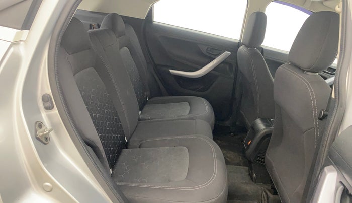 2021 Tata NEXON XMA SUNROOF PETROL, Petrol, Automatic, 38,695 km, Right Side Rear Door Cabin