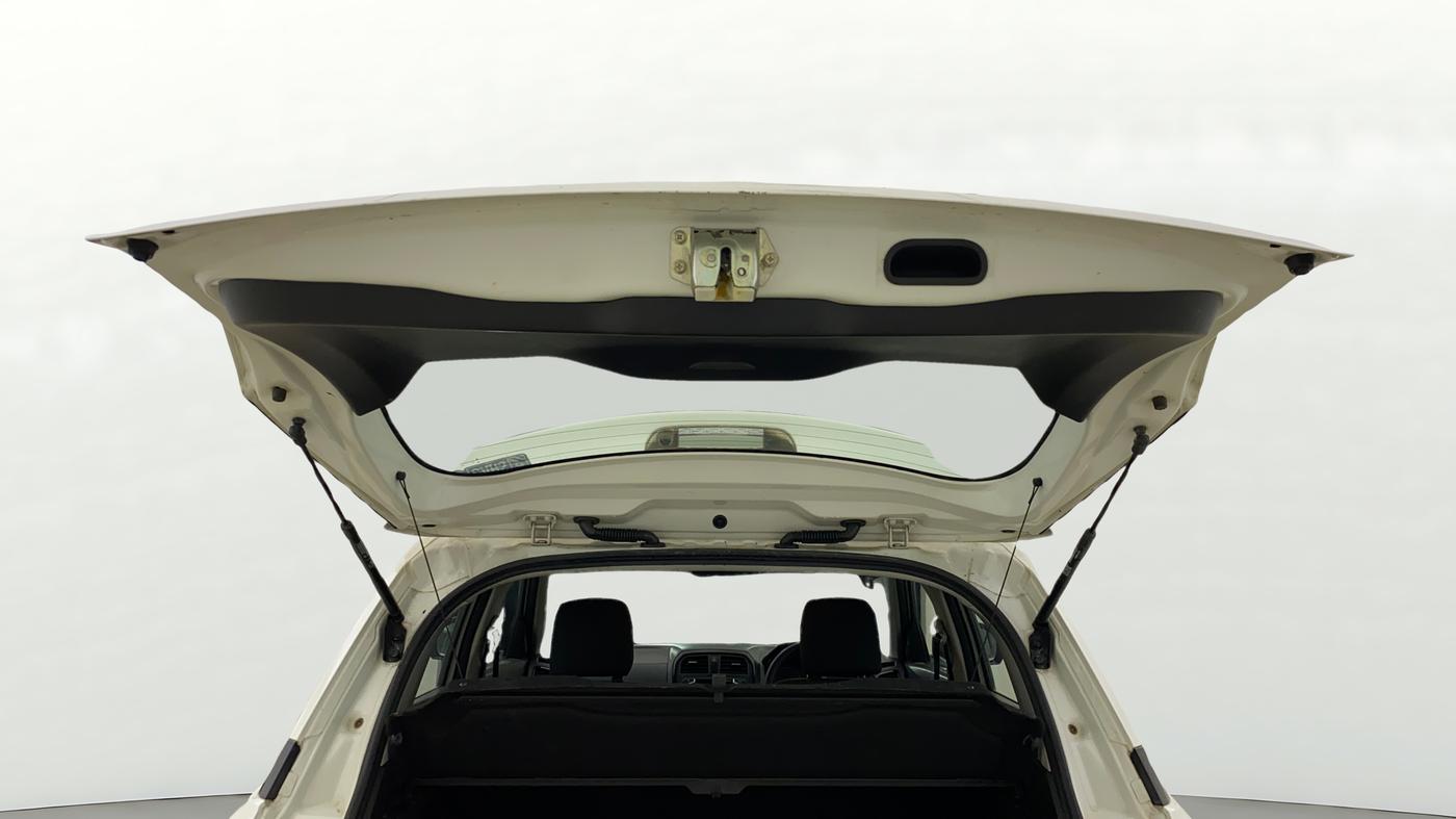 2018 Maruti Vitara Brezza ZDI, Diesel, Manual, 39,636 km, Boot Door Open