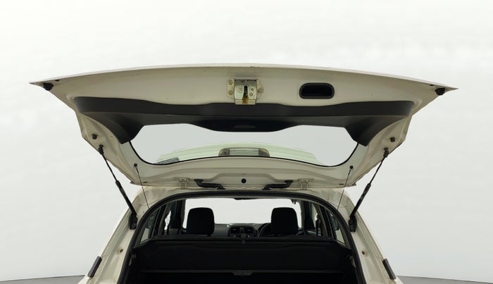 2018 Maruti Vitara Brezza ZDI, Diesel, Manual, 39,636 km, Boot Door Open