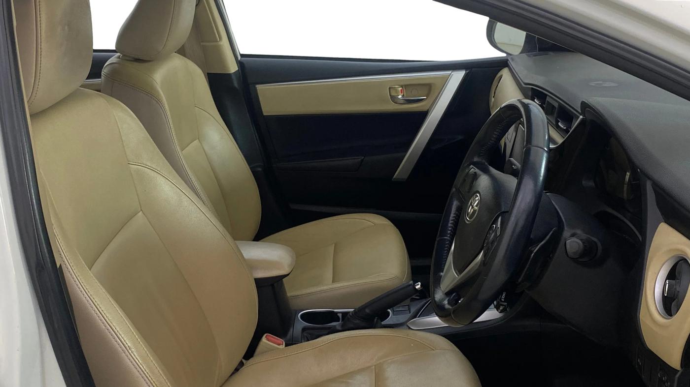 2019 Toyota Corolla Altis VL CVT PETROL, Petrol, Automatic, 87,691 km, Right Side Front Door Cabin