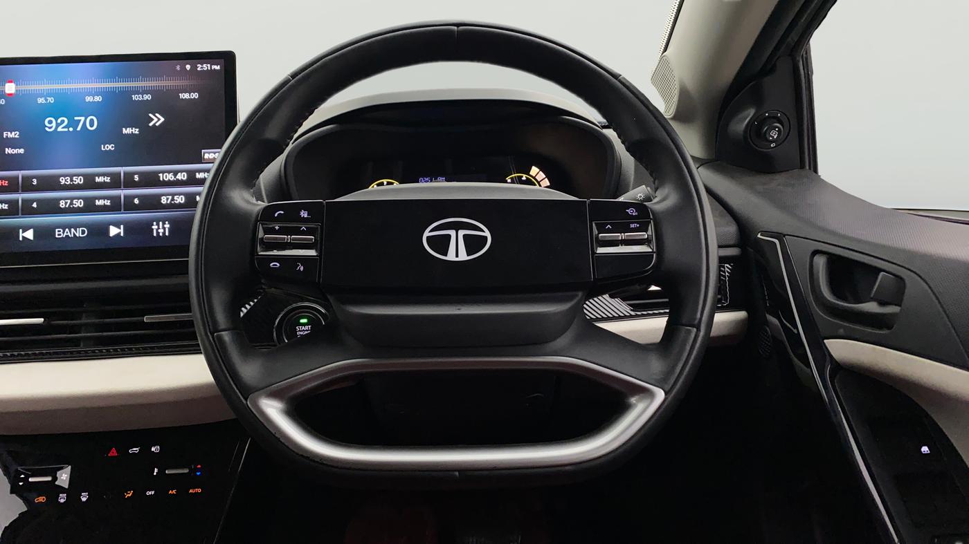 2025 Tata Curvv Creative 1.2 Petrol 7DCA, CNG, Automatic, 19,620 km, Steering Wheel Close Up