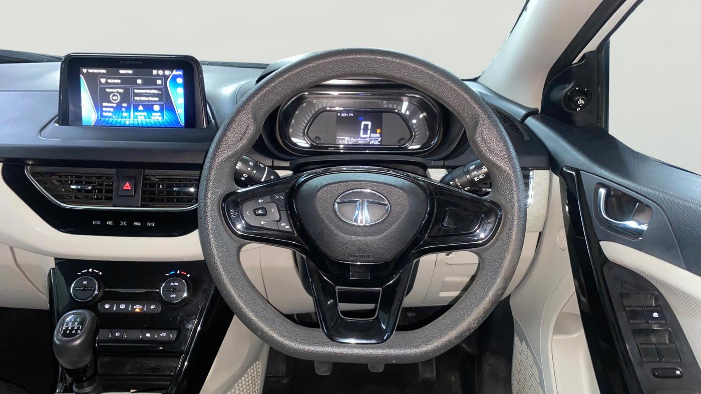 2022 Tata NEXON XZ PLUS (HS) PETROL, Petrol, Manual, 41,450 km, Steering Wheel Close Up