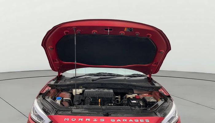 2024 MG ASTOR Select 1.5 MT, Petrol, Manual, 12,206 km, Open Bonet