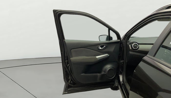 2020 Nissan Kicks XV PREMIUM TURBO 1.3, Petrol, Manual, 94,780 km, LHS Front Door