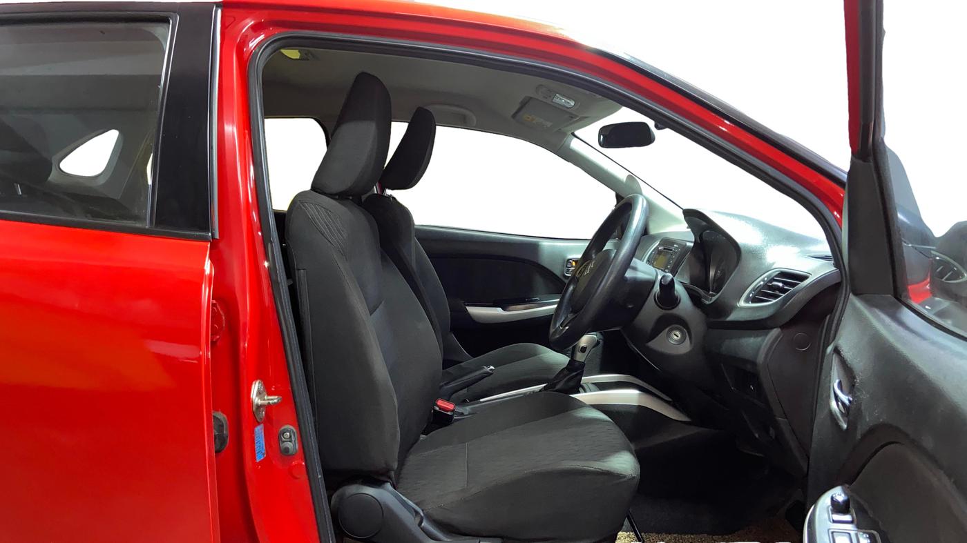 2018 Maruti Baleno DELTA CVT PETROL 1.2, Petrol, Automatic, 39,129 km, Right Side Front Door Cabin