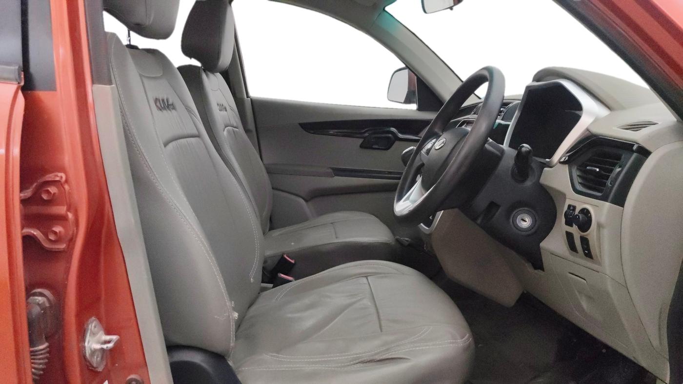 2017 Mahindra Kuv100 K8 6 STR, Petrol, Manual, 7,653 km, Right Side Front Door Cabin