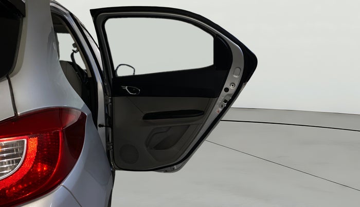 2016 Tata Tiago XZ PETROL, Petrol, Manual, 58,494 km, RHS Rear Door