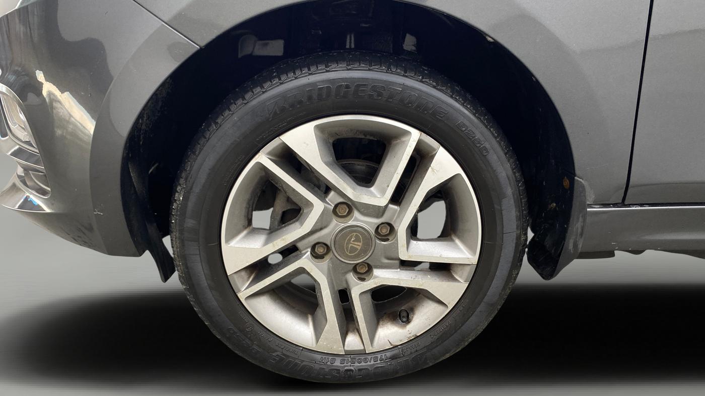 2022 Tata TIGOR XZA PLUS PETROL, Petrol, Automatic, 15,839 km, Left Front Wheel