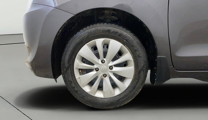 2017 Maruti Baleno DELTA PETROL 1.2, Petrol, Manual, 83,418 km, Left Front Wheel