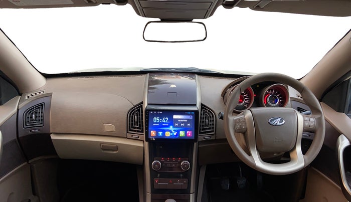 2015 Mahindra XUV500 W6, Diesel, Manual, 76,338 km, Dashboard