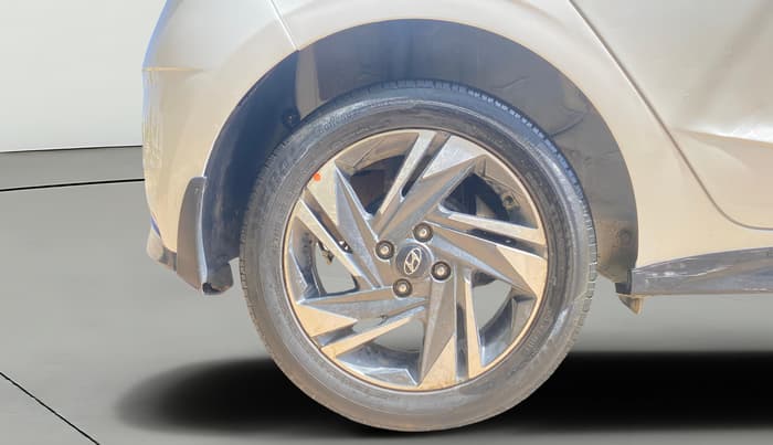 2021 Hyundai NEW I20 Asta 1.0 GDI Turbo IMT, Petrol, Manual, 40,302 km, Right Rear Wheel