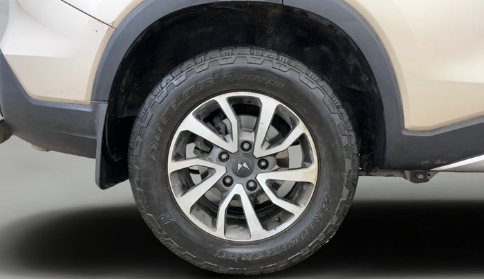 2022 Mahindra SCORPIO-N Z8 L PETROL AT 6 STR, Petrol, Automatic, 82,038 km, Right Rear Wheel