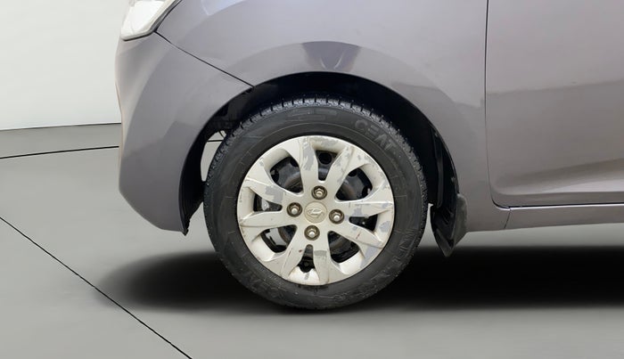 2016 Hyundai Eon MAGNA +, Petrol, Manual, 54,148 km, Left Front Wheel