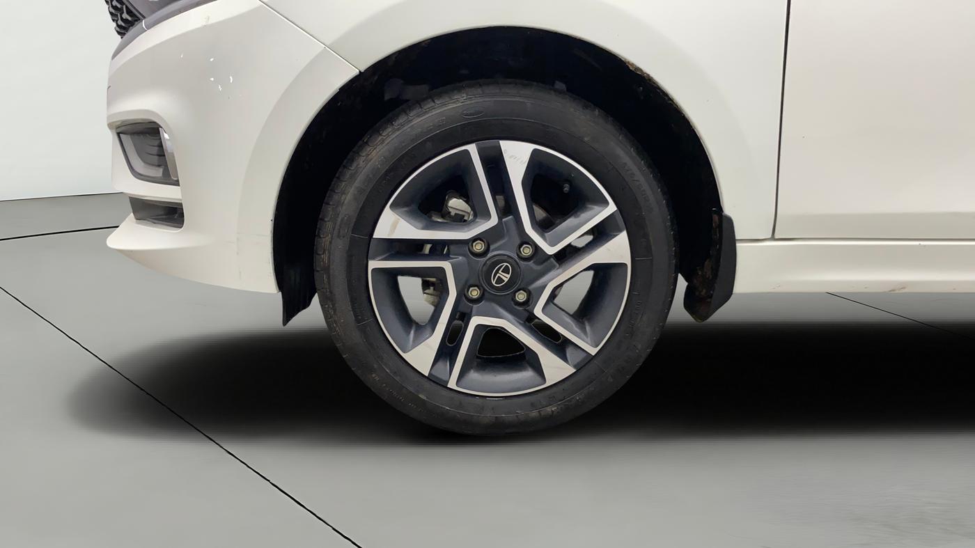 2024 Tata Tiago XZ PLUS PETROL, Petrol, Manual, 16,093 km, Left Front Wheel