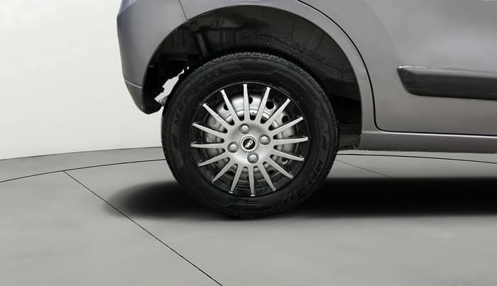 2017 Maruti Wagon R 1.0 LXI CNG, CNG, Manual, 68,626 km, Right Rear Wheel