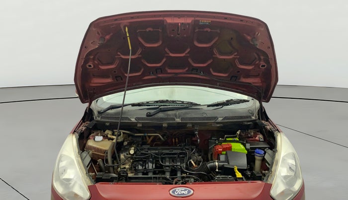 2015 Ford Figo Aspire TREND 1.2 PETROL, Petrol, Manual, 1,14,806 km, Open Bonet