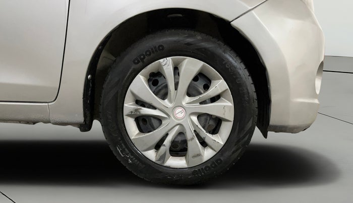 2016 Maruti Celerio VXI, Petrol, Manual, 66,324 km, Right Front Wheel