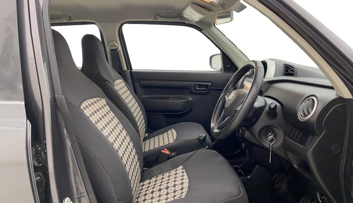 2020 Maruti S PRESSO VXI+, Petrol, Manual, 26,850 km, Right Side Front Door Cabin
