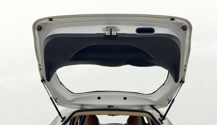 2019 Honda Jazz 1.2L I-VTEC VX CVT, Petrol, Automatic, 72,605 km, Boot Door Open