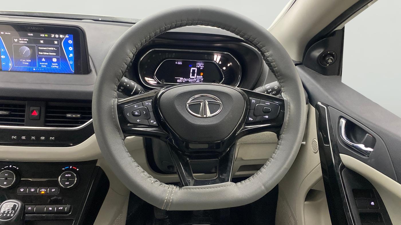 2022 Tata NEXON XZ Plus LUX, Petrol, Manual, 16,057 km, Steering Wheel Close Up
