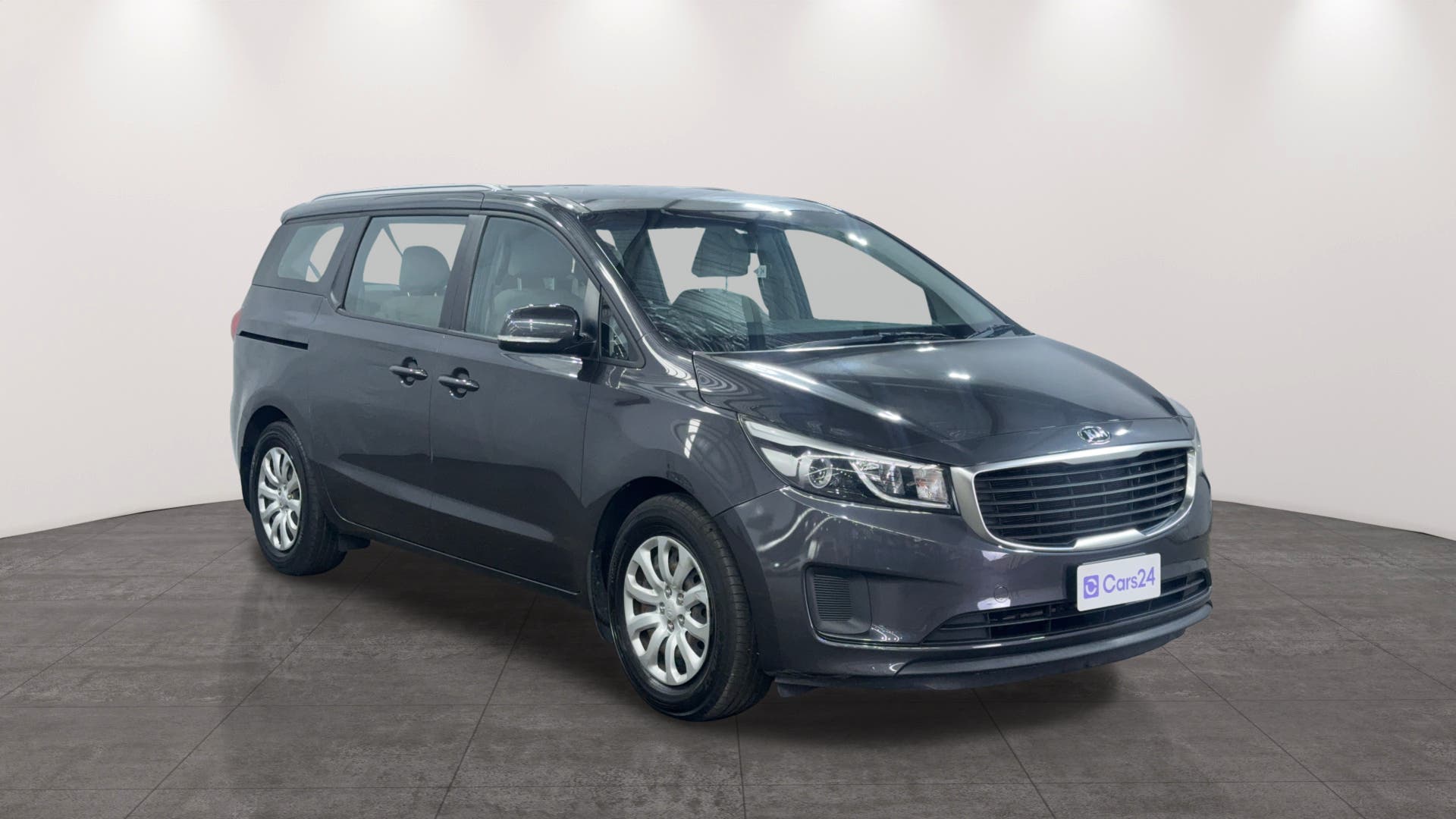 Kia Carnival image