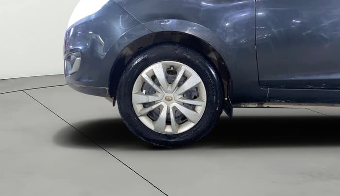 2016 Tata Zest XMS PETROL, Petrol, Manual, 19,212 km, Left Front Wheel