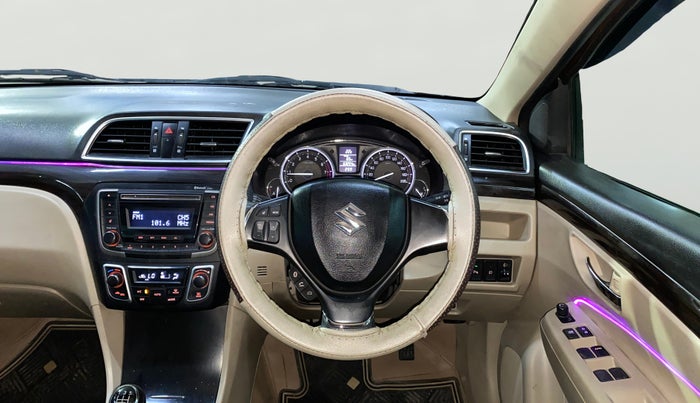 2017 Maruti Ciaz DELTA 1.4 MT PETROL, Petrol, Manual, 63,248 km, Steering Wheel Close Up