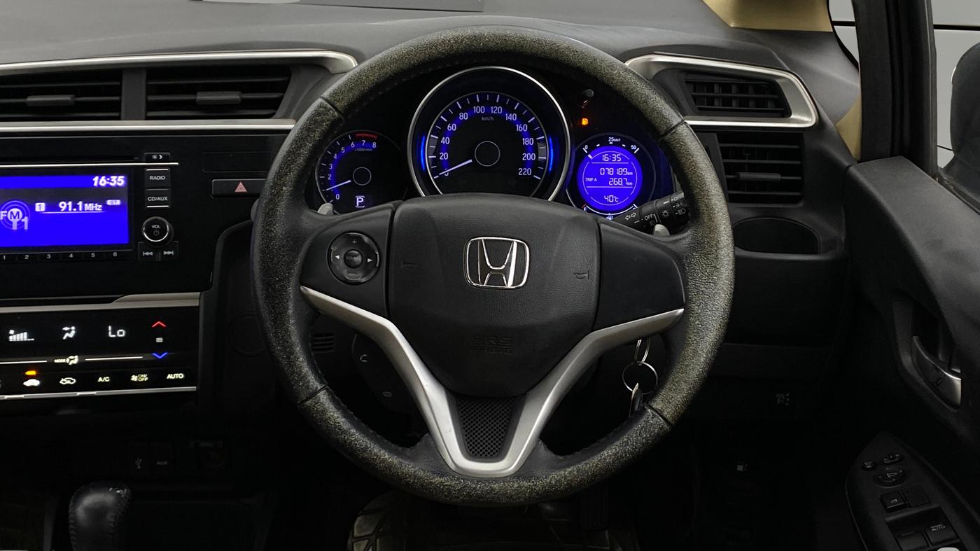 2016 Honda Jazz 1.2L I-VTEC V AT, Petrol, Automatic, 78,186 km, Steering Wheel Close Up
