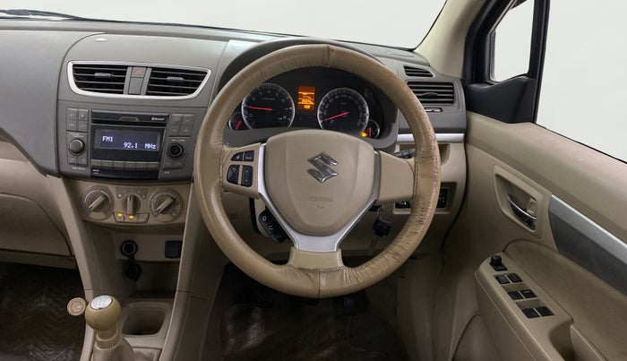 2016 Maruti Ertiga VXI, Petrol, Manual, 35,044 km, Steering Wheel Close Up