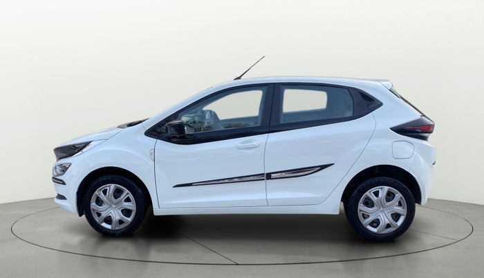 2023 Tata ALTROZ XTA, Petrol, Automatic, 20,449 km, Left Side