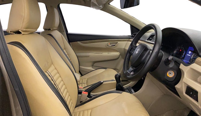 2019 Maruti Ciaz SIGMA 1.5 SHVS MT  PETROL, Petrol, Manual, 50,677 km, Right Side Front Door Cabin