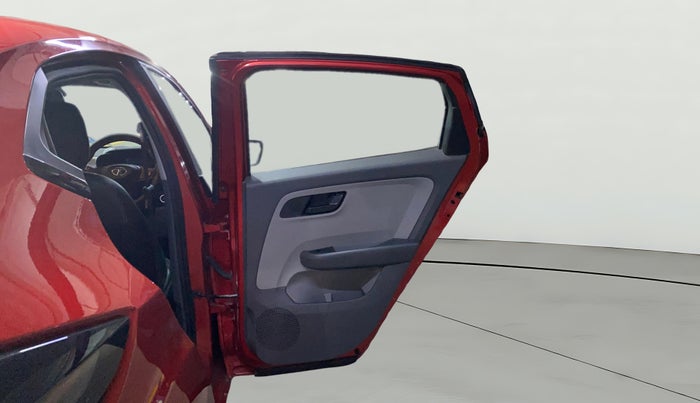 2021 Tata ALTROZ XT PETROL, Petrol, Manual, 18,548 km, RHS Rear Door