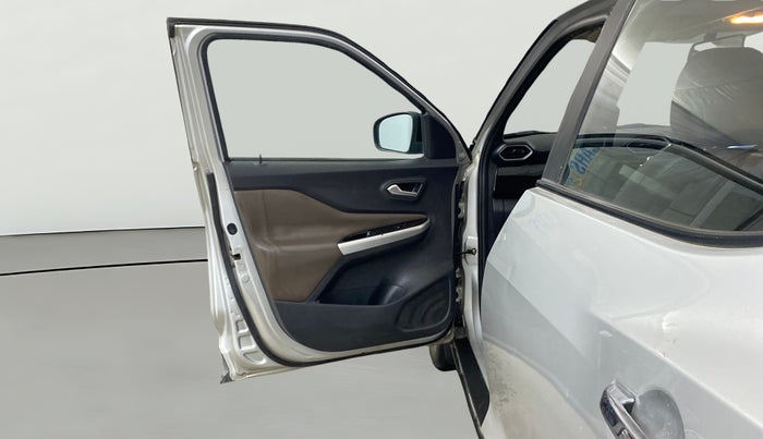 2022 Nissan MAGNITE XV MT, Petrol, Manual, 71,978 km, LHS Front Door