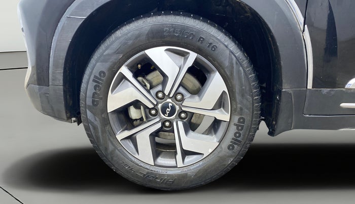 2022 KIA SONET HTX PLUS 1.0 IMT, Petrol, Manual, 29,745 km, Left Front Wheel