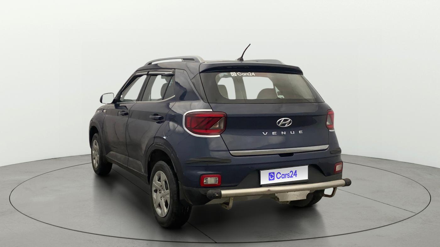 2021 Hyundai VENUE S 1.2, Petrol, Manual, 60,591 km, Left Back Diagonal