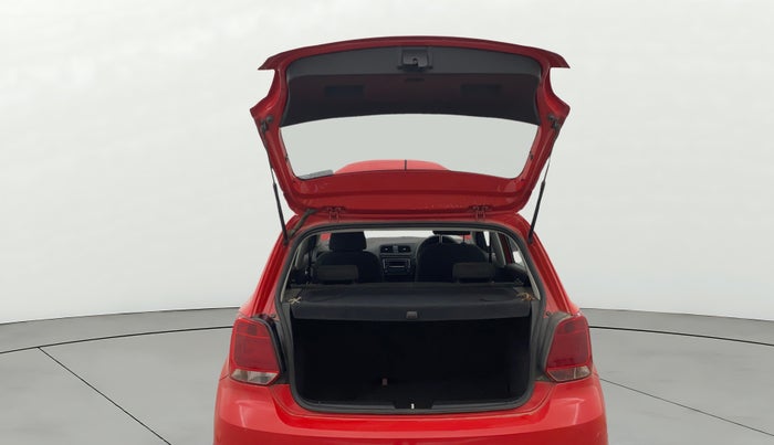 2015 Volkswagen Polo COMFORTLINE 1.2L, Petrol, Manual, 86,711 km, Boot Door Open