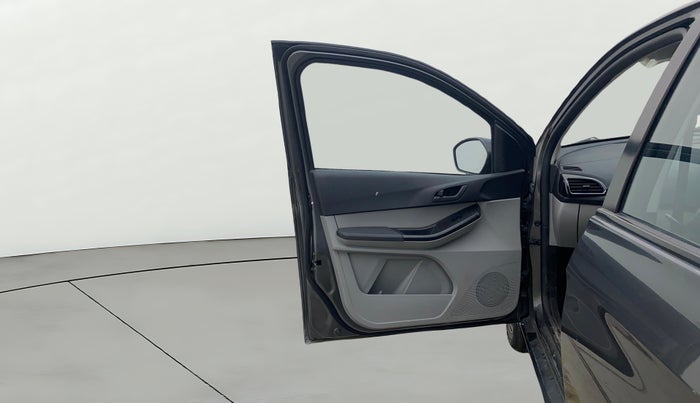 2024 Tata Tiago XT PETROL, Petrol, Manual, 57,214 km, LHS Front Door