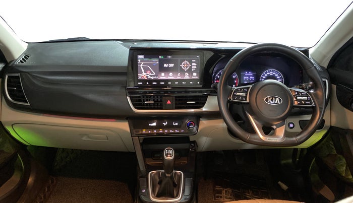 2020 KIA SELTOS HTX 1.5 PETROL, Petrol, Manual, 32,218 km, Dashboard