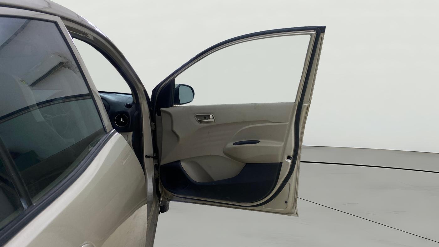 2019 Hyundai NEW SANTRO SPORTZ AMT, Petrol, Automatic, 33,761 km, RHS Front Door