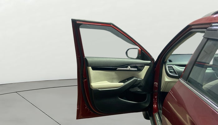 2020 KIA SELTOS HTX 1.5 PETROL, Petrol, Manual, 39,826 km, LHS Front Door